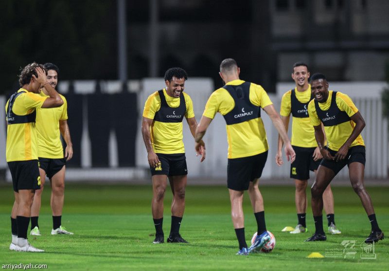 الاتحاد يجهز كادش بـ«جلسات علاجية»