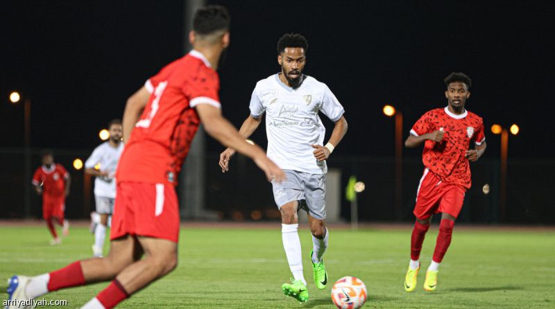 الطائي يكسب تجريبية الأخدود