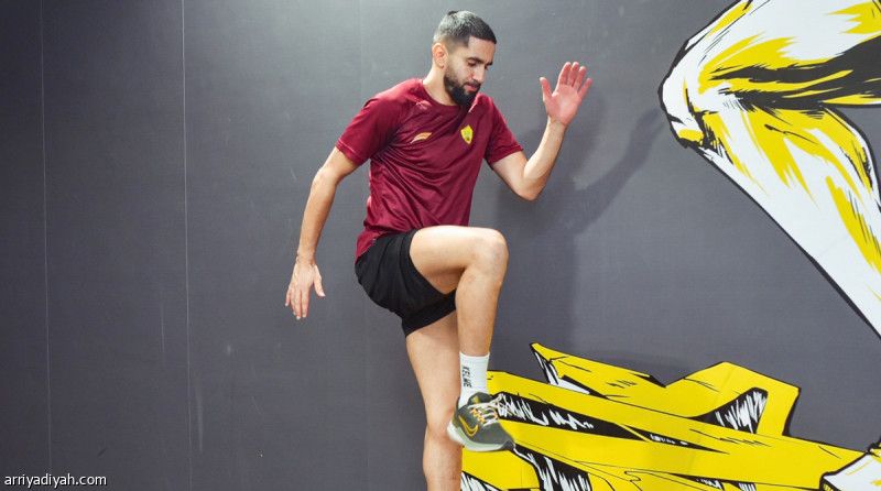 صالة الحديد تجهز أحد