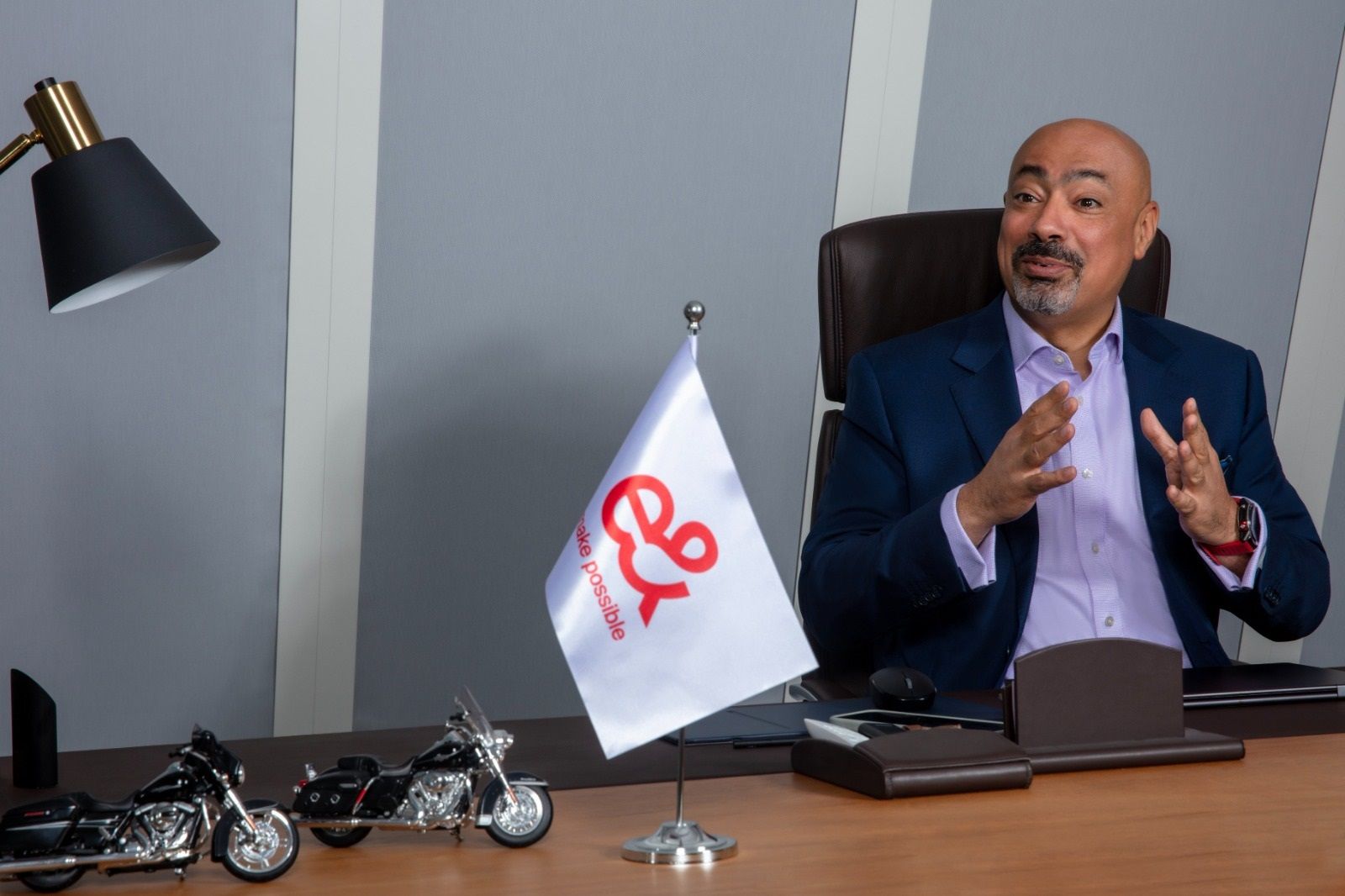 «&e» شريك في رسم ملامح المستقبل الرقمي العالمي