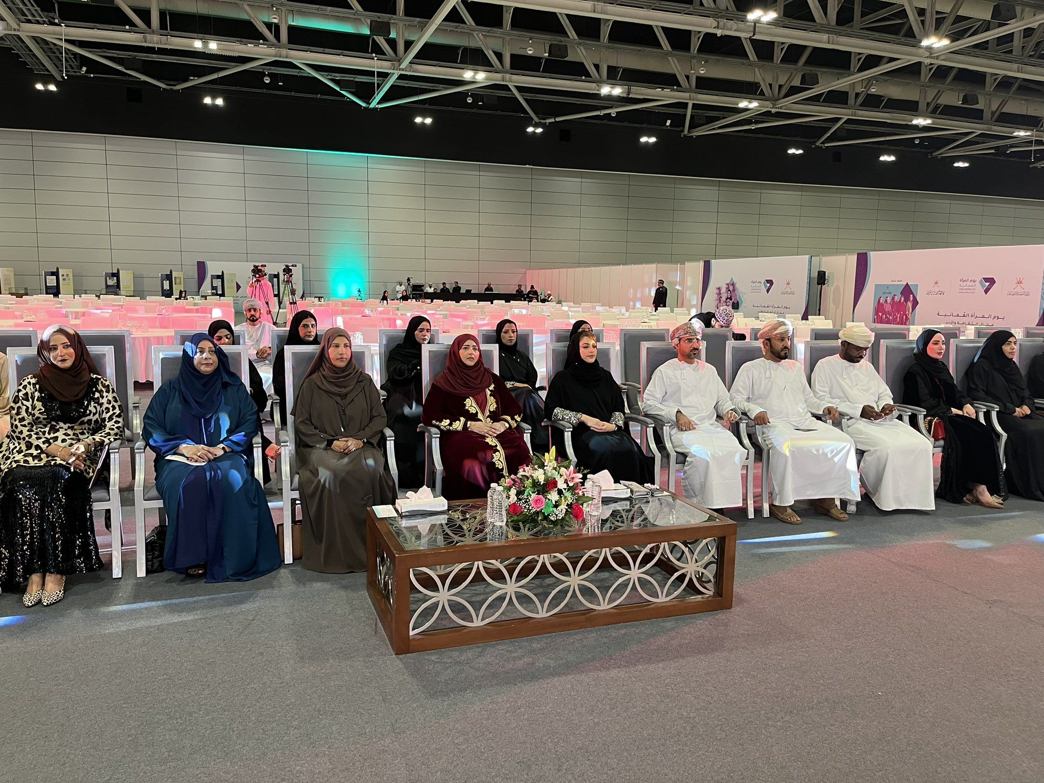 فعاليات متنوعة وحفل تكريم احتفاءاً بالمرأة العمانية