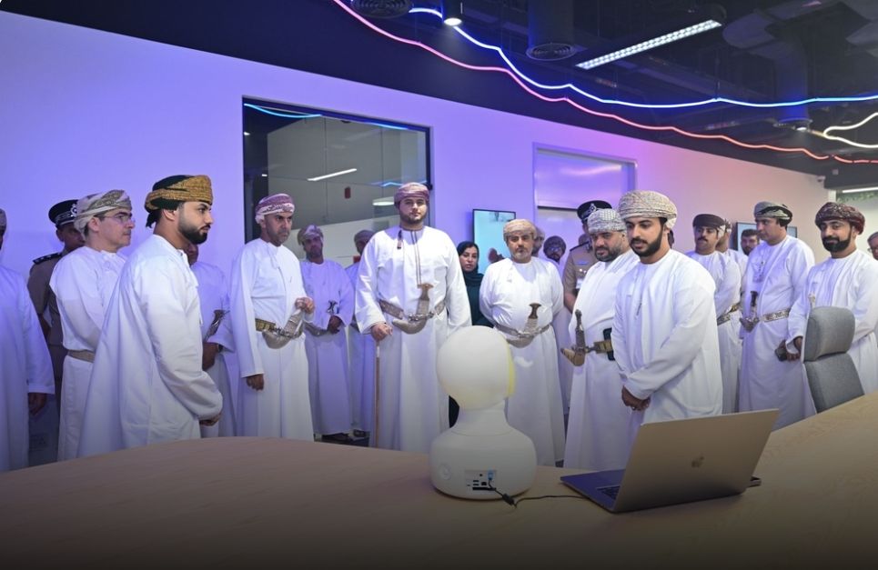 السيد بلعرب آل سعيد يترأس اجتماع اللجنة الإشرافية لبرنامج الشركات الناشئة العُمانية الواعدة