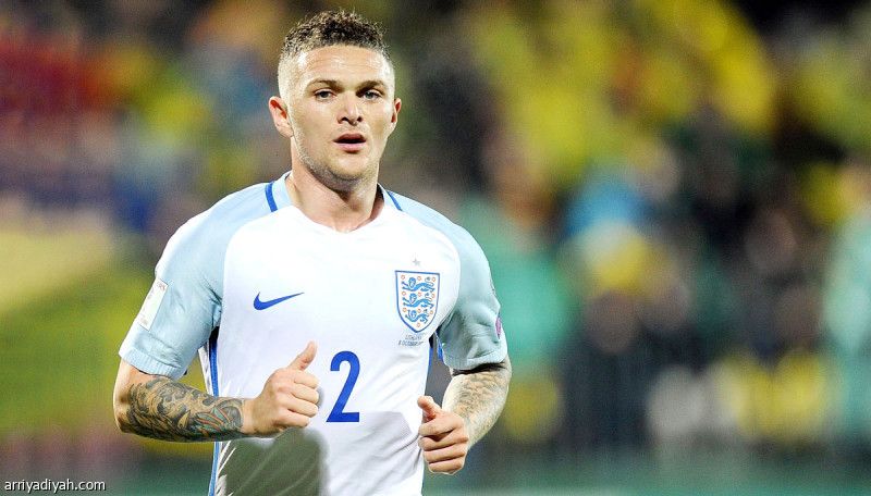 تريبيير يدافع عن هيندرسون