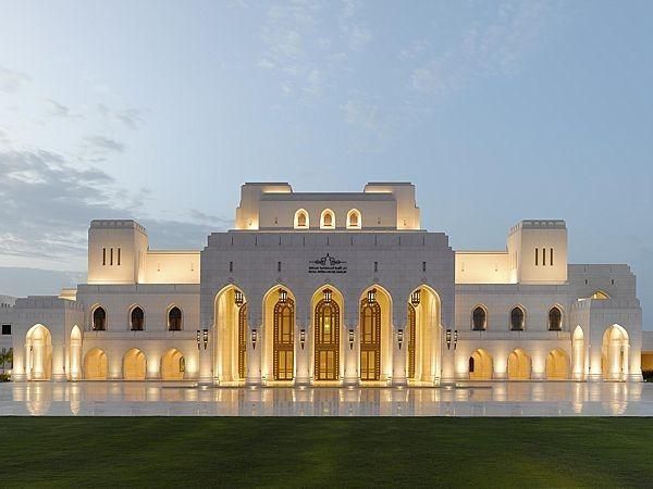 دار الاوبرا توقف جميع حفلاتها تضامناً مع الشعب الفلسطيني