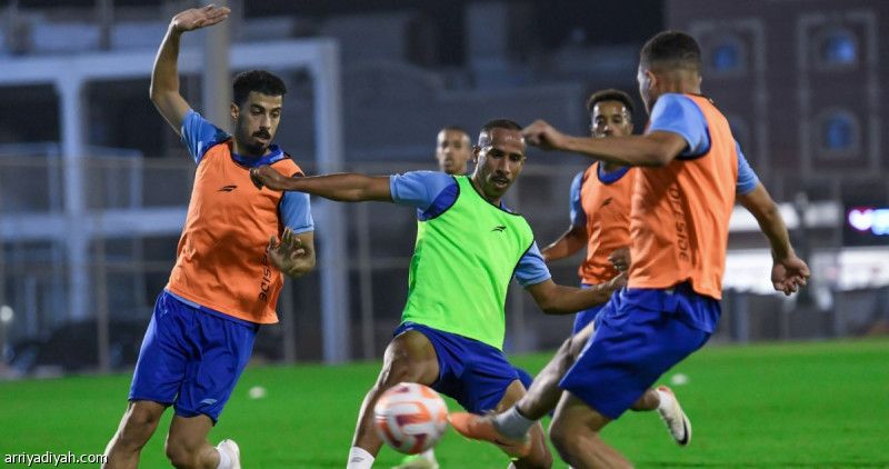 الفتح يعود بمشاركة زيلاريان