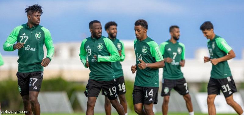 الأخضر يستعيد الفرج.. وتمبكتي يغيب أمام مالي