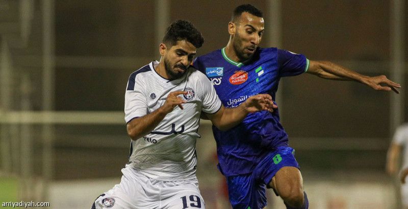 العدالة يستأنف التدريبات