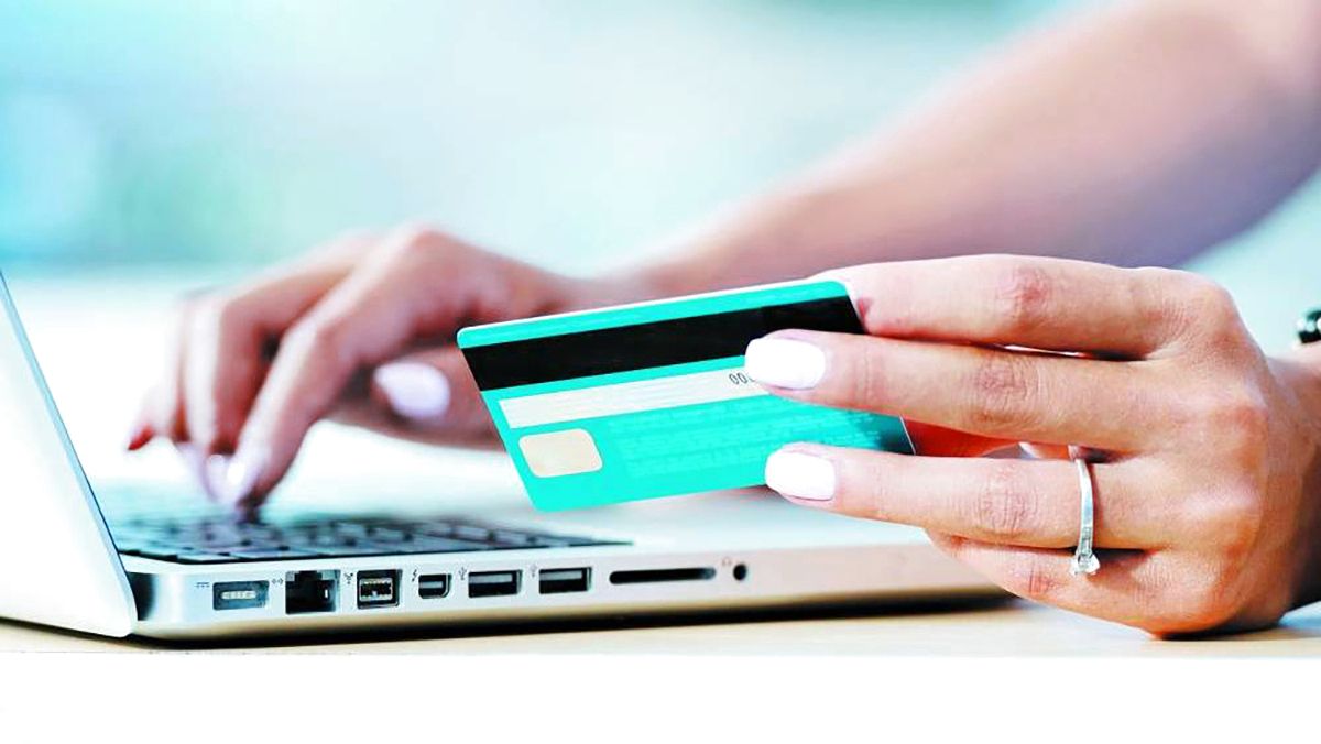 بطاقات الائتمان.. الرسوم الإضافية تتصاعد