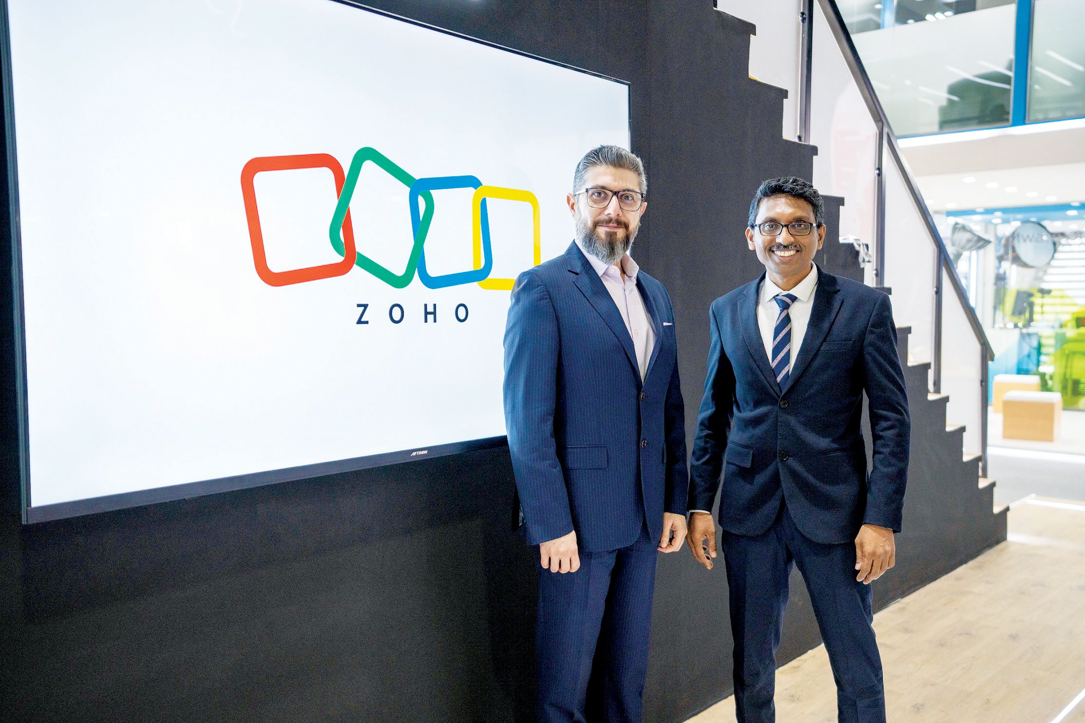 زوهو تستثمر 43 مليون درهم لدعم رقمنة الشركات في الإمارات