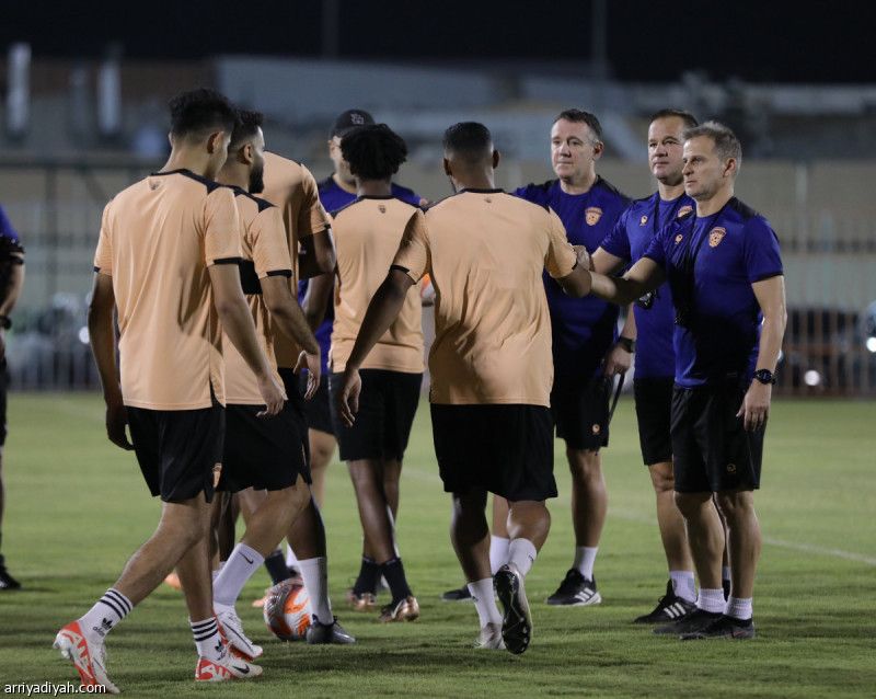 الفيحاء يركز على البناء والمرتدات