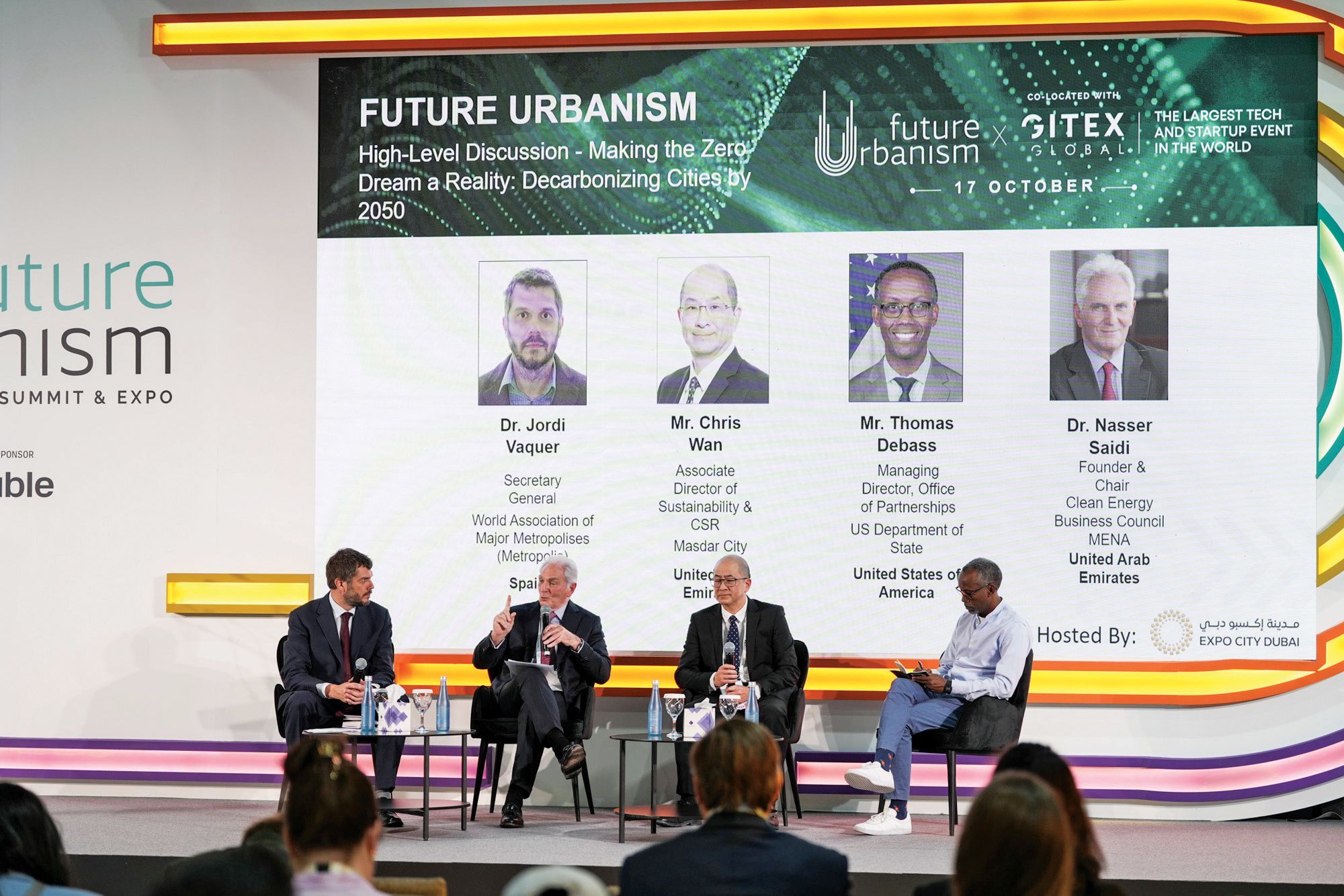 «جيتكس جلوبال» يبحث آليات رسم ملامح اقتصاد الذكاء الاصطناعي