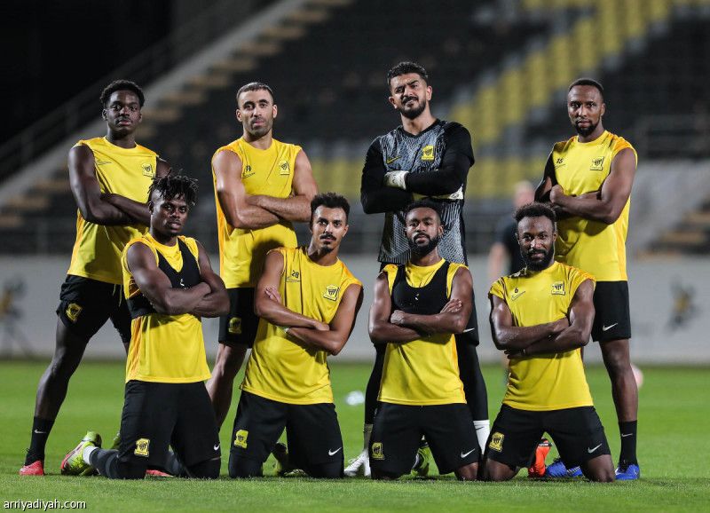 الاتحاد.. كادش يشارك في التدريبات الجماعية