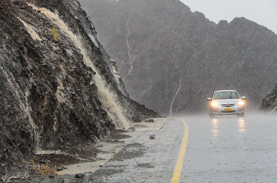 تنبيه بهطول امطار رعدية على جبال الحجر والمناطق المجاورة لها