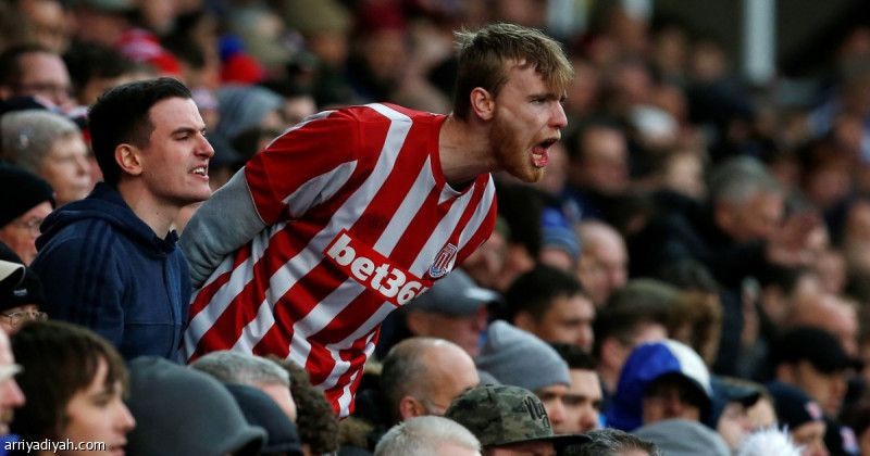 الدوري الإنجليزي.. اللاعبون يطلبون الحماية