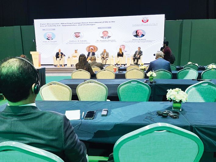 384 مليار درهم استثمارات المصانع في أبوظبي