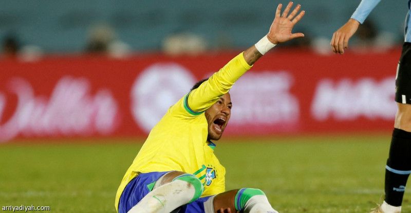 قطع الرباط الصليبي يبعد نيمار عن الهلال