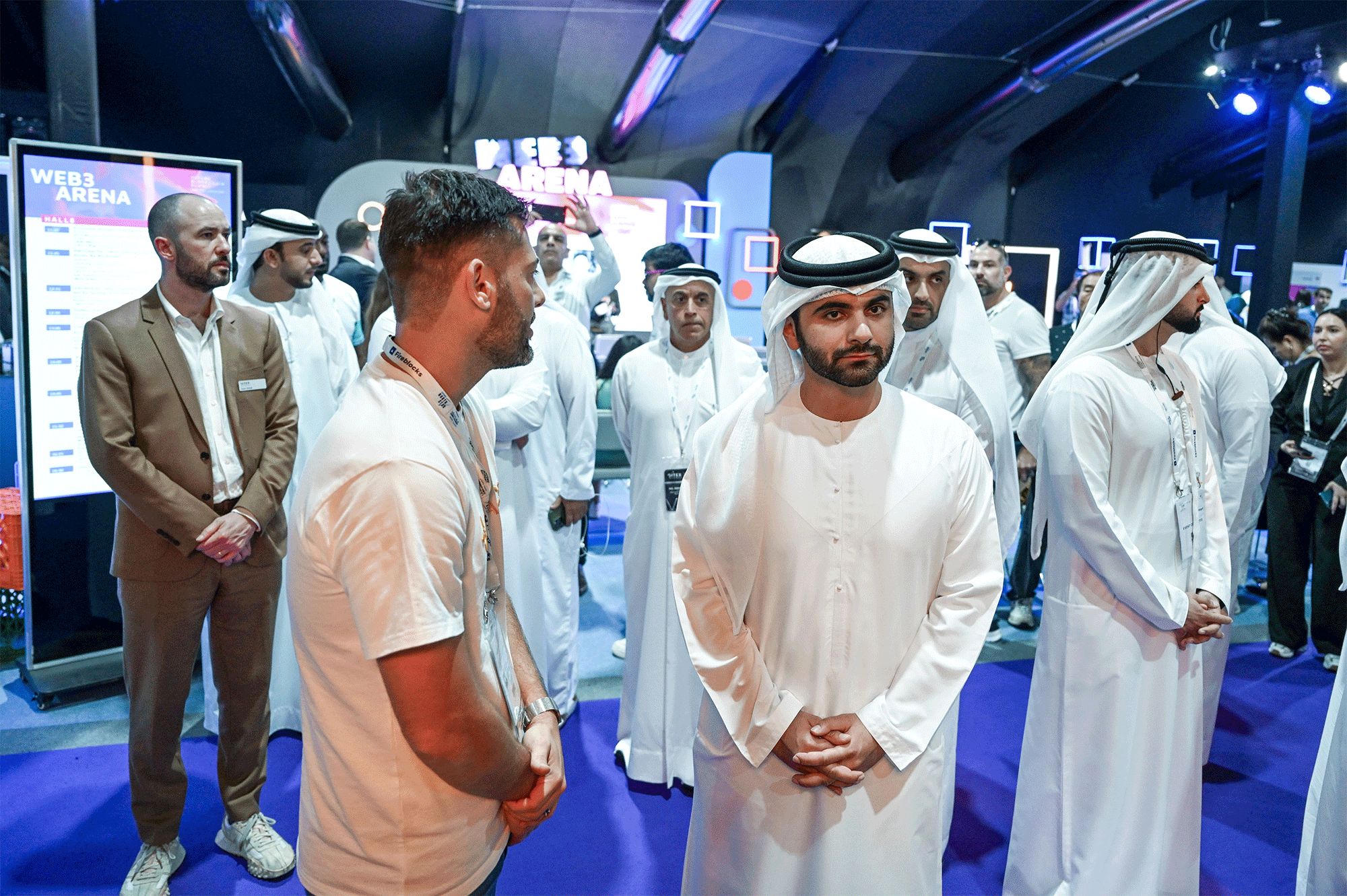 منصور بن محمد يزور معرض ومؤتمر "إكسباند نورث ستار 2023"