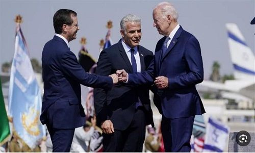 بايدن يصل إلى إسرائيل في زيارة وسط تصاعد الاحتجاجات عقب قصف إسرائيلي لمستشفى بغزة