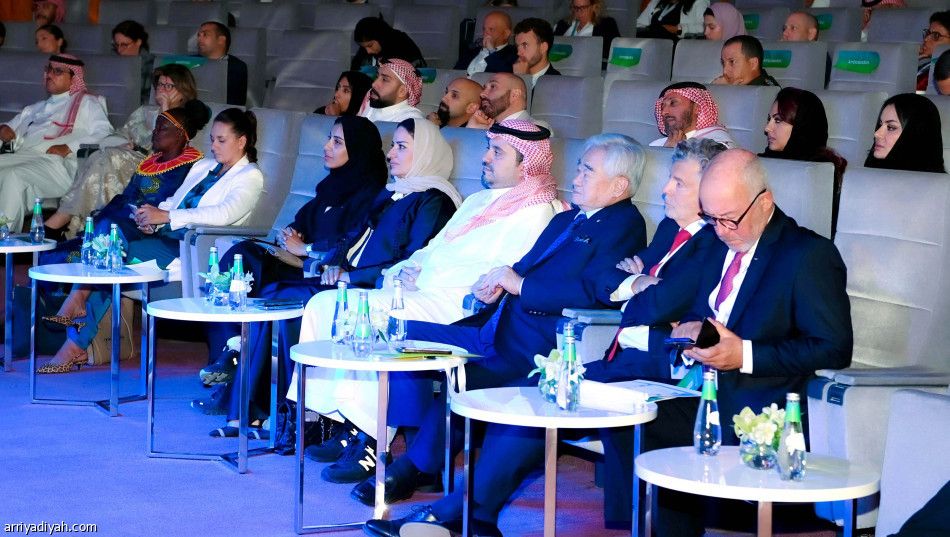 منتدى الرياضة والسلام يختار نادية بطل العام
