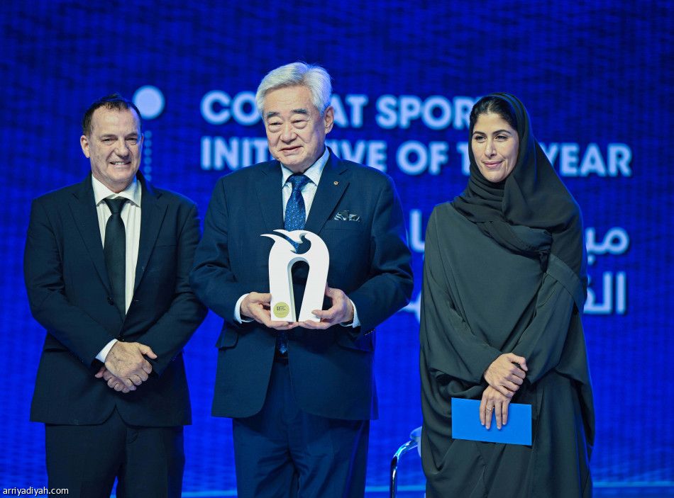 دروجبا يخفي سر «روشن».. العالميون السبب