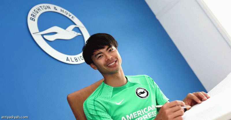 ميتوما يستمر مع برايتون حتى2027