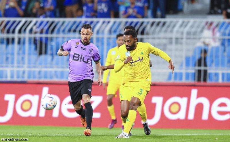 الهلال يتربص بالخليج.. والهدف تأمين الصدارة