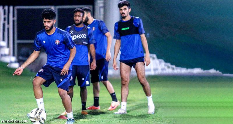 دومبيا وجونزاليس يعودان