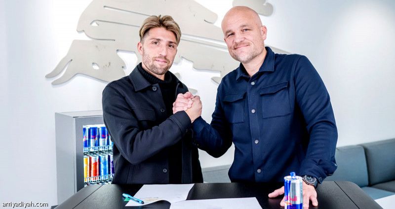 لايبزيج يبقي كامبل