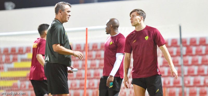 رباعية كونراد تطمئن أحد