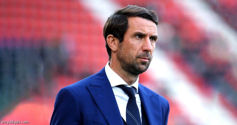 سرنا يقود شاختار