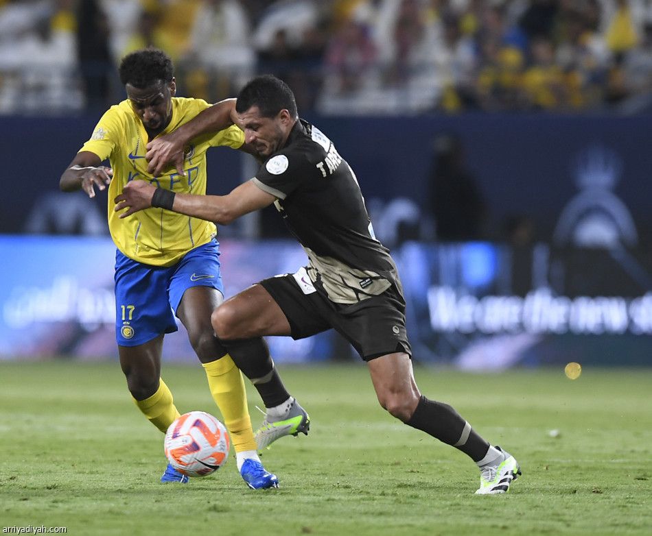 النصر يحبط مفاجأة ضمك في 5 دقائق