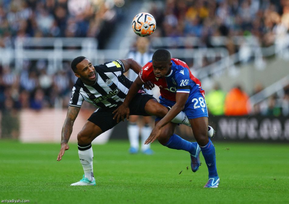 نيوكاسل يقسو على بالاس برباعية