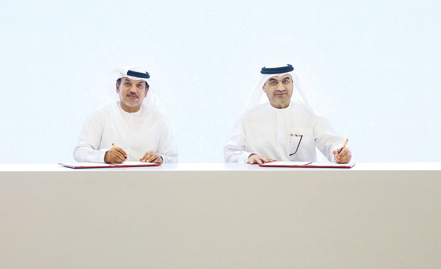 «التغير المناخي والبيئة» تتعاون مع «اتصالات من e&» في الخدمات الرقمية