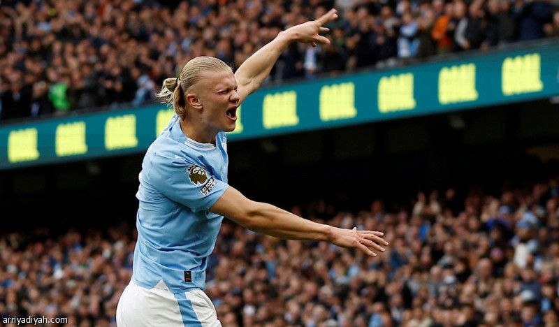 سيتي يستعيد توازنه بثنائية برايتون