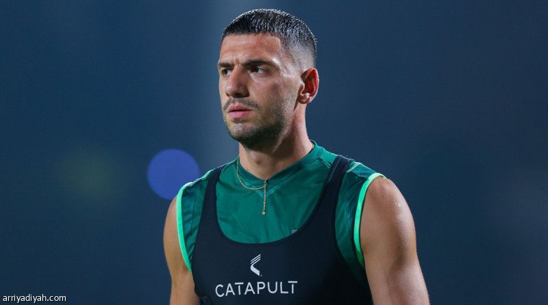 ديميرال يغيب 60 يوما