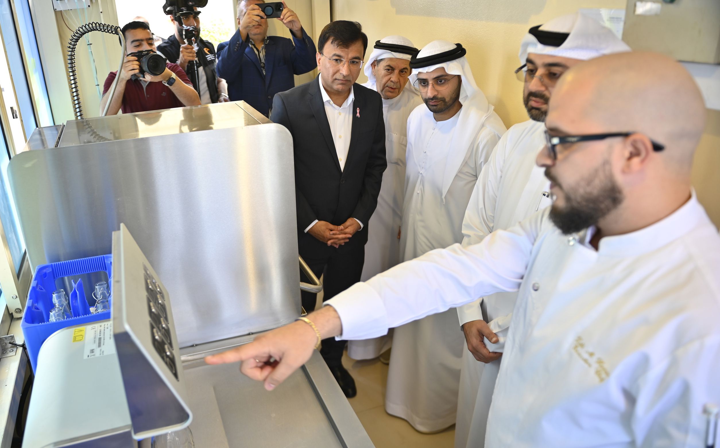 بمشاركة ودعم سياحة الشارقة.. افتتاح أول مرفق بقطاع الضيافة في الإمارات لتعبئة عبوات المياه