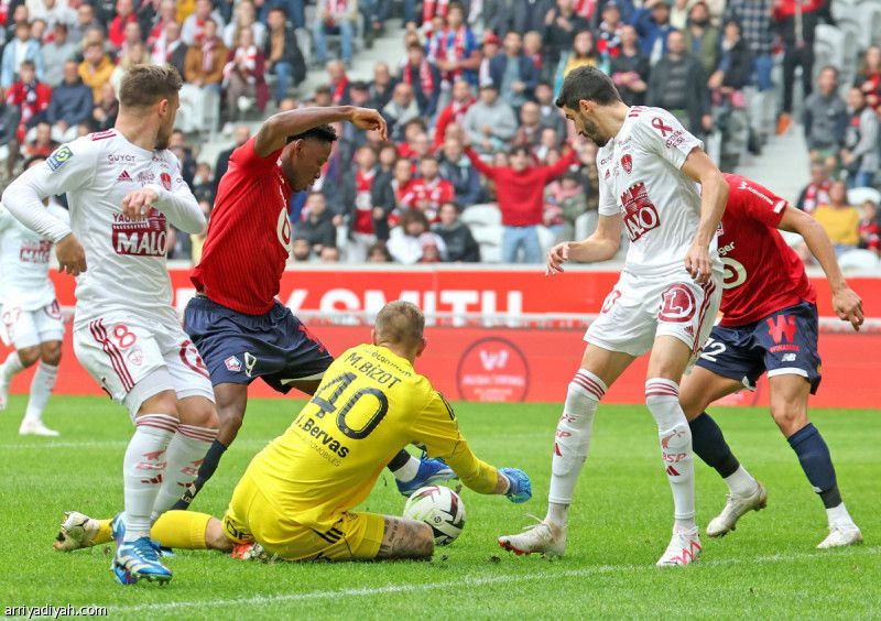 ليل ينتصر بصعوبة