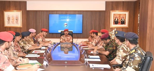 قوات السُلطان المسلحة تؤكد جاهزيتها للتعامل مع الحالة المدارية ” تيج “