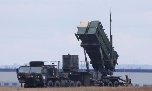 وزارة الدفاع الأمريكية: إرسال أنظمة دفاع جوي وقوات إضافية للشرق الأوسط