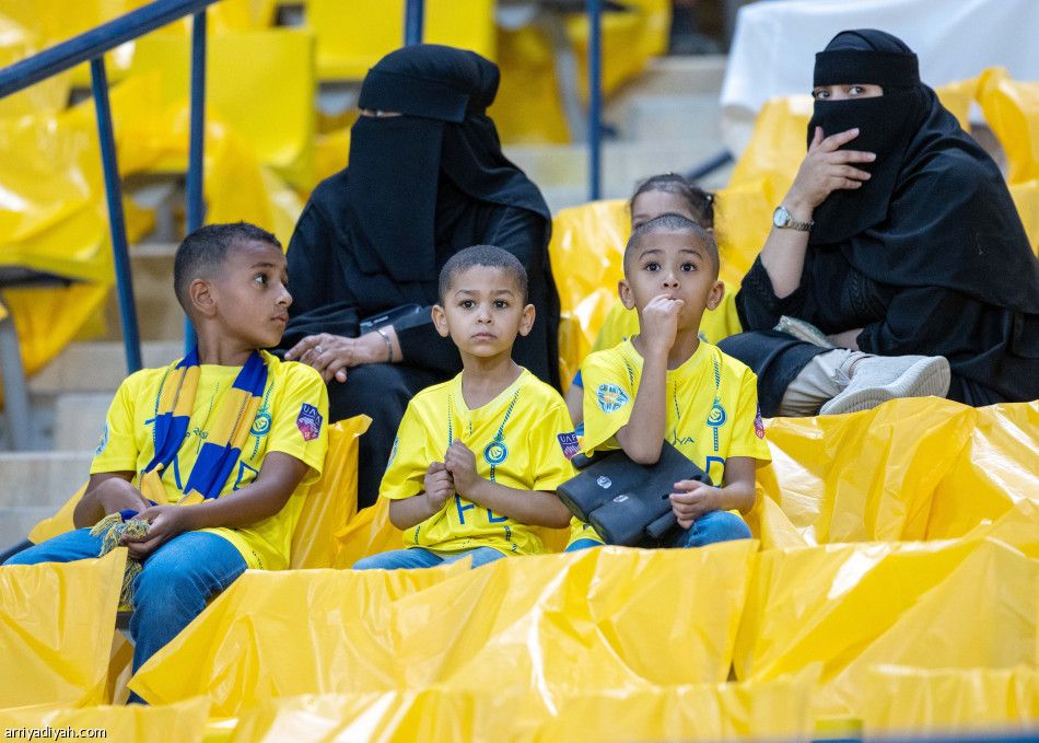 رونالدو يوجه الضربة الـ 50