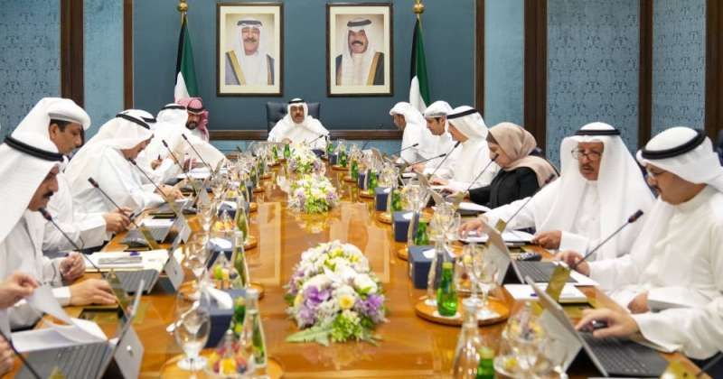 وزير الخارجية يحيط مجلس الوزراء بعمليات الإغاثة الكويتية للشعب الفلسطيني