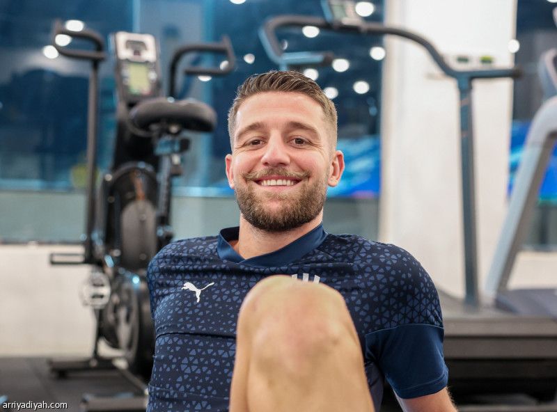 جيسوس يدفع بسافيتش ونيفيز