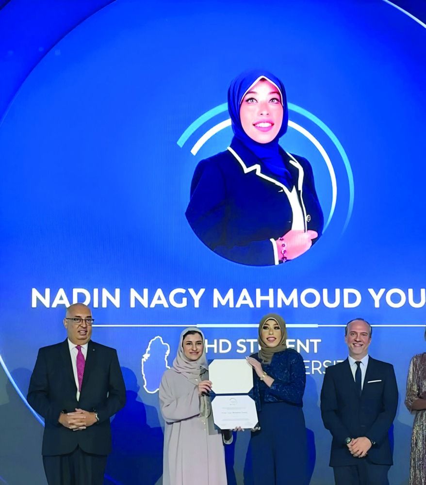 طالبة دكتوراه بالجامعة تفوز بجائزة «لوريال-اليونسكو»