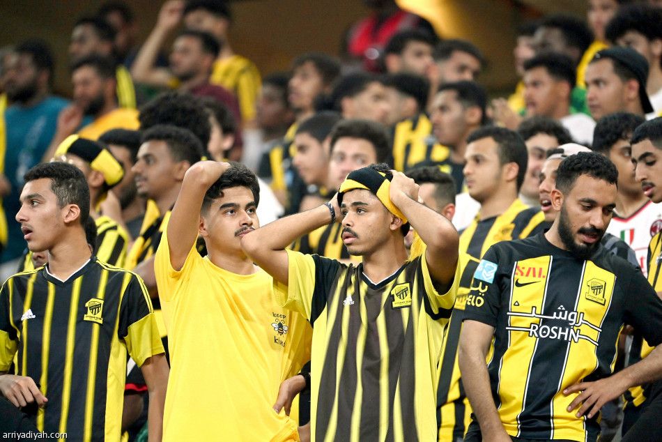 حمد الله يغير أرقام «الأبطال»