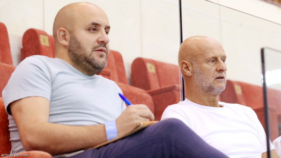 ميتروفيتش يدخل قائمة الـ 9