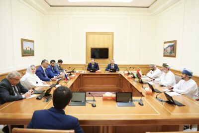 استعراض اهم المواضيع المشتركة بين سلطنة عُمان وروسيا