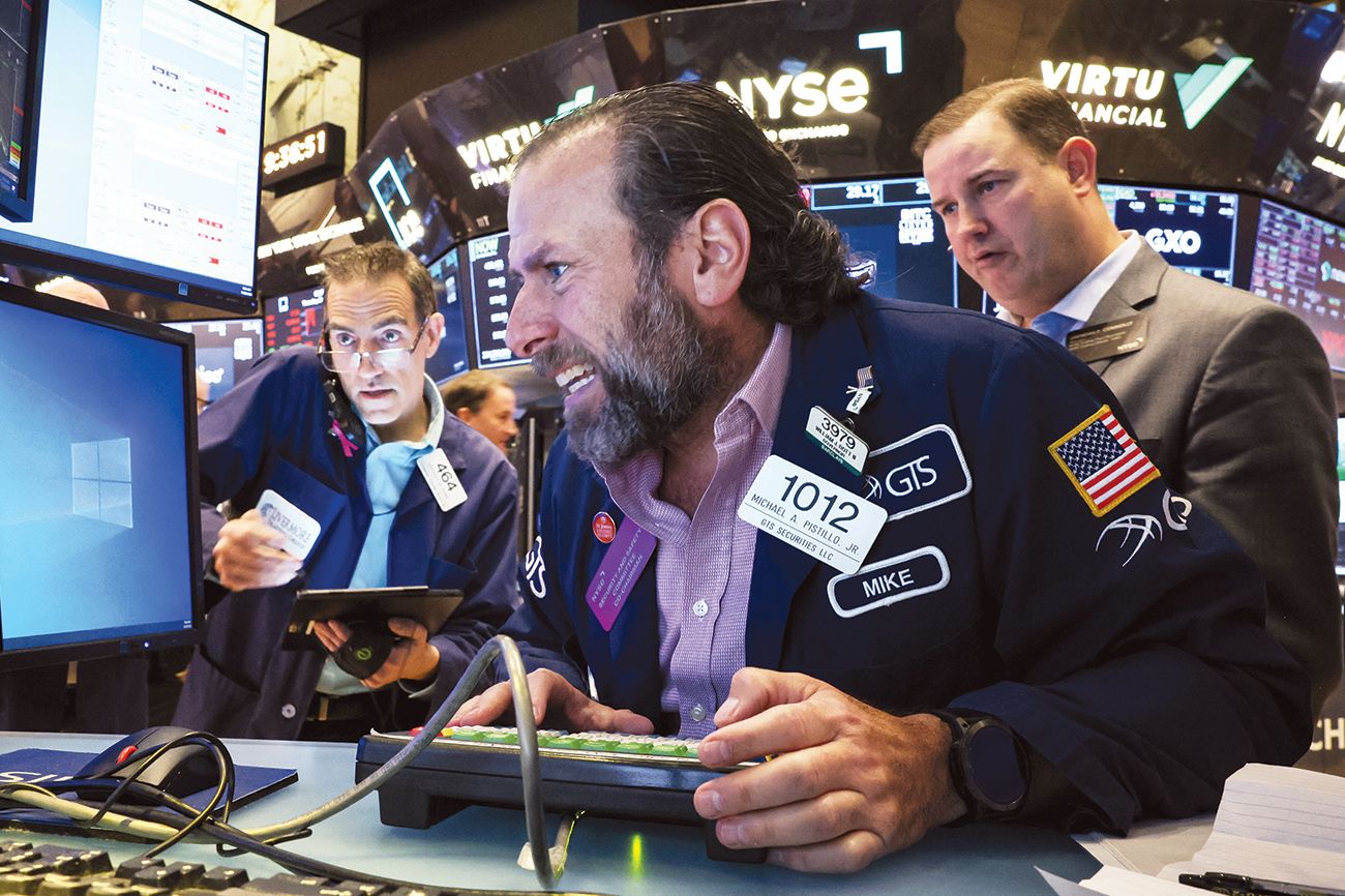 أسهم التكنولوجيا تواصل الضغط على «وول ستريت».. و«ميتا» يتراجع 4% و«ألفابيت» 2% و«مايكروسوفت» 3%