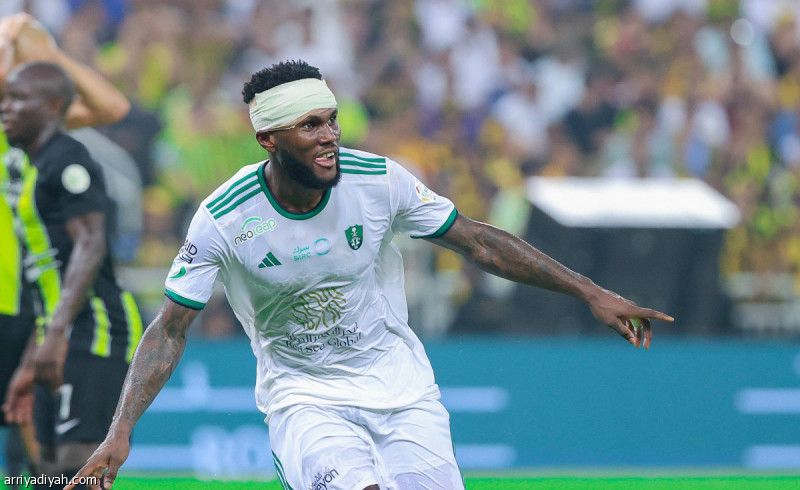 جيسوس يفاضل.. يايسله يختبر كيسيه