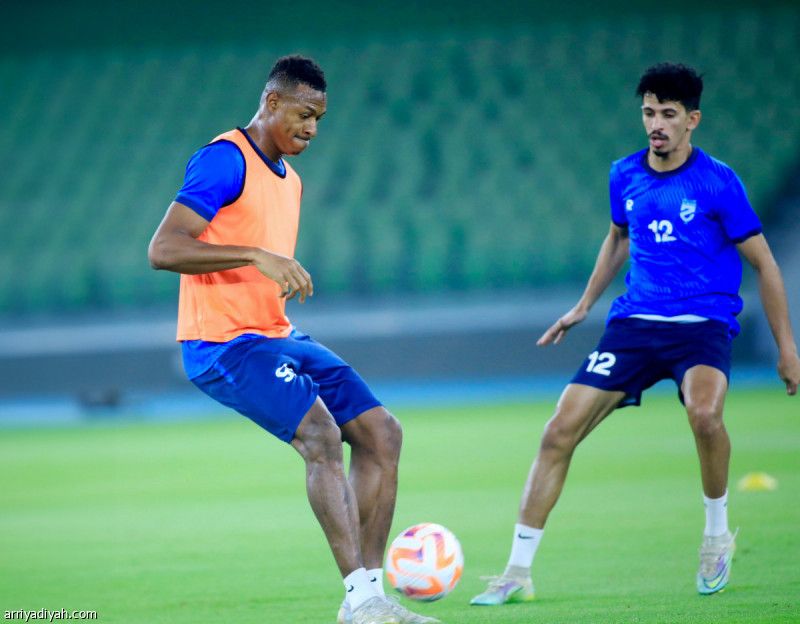 الحزم يثبت التشكيل