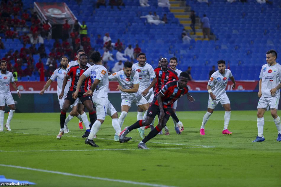 بثنائية الرائد.. الفتح يصعد 3 مراكز